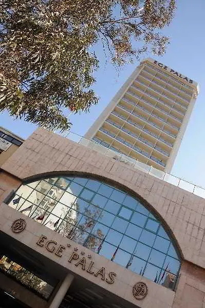 Ege Palas Izmir Hotel
